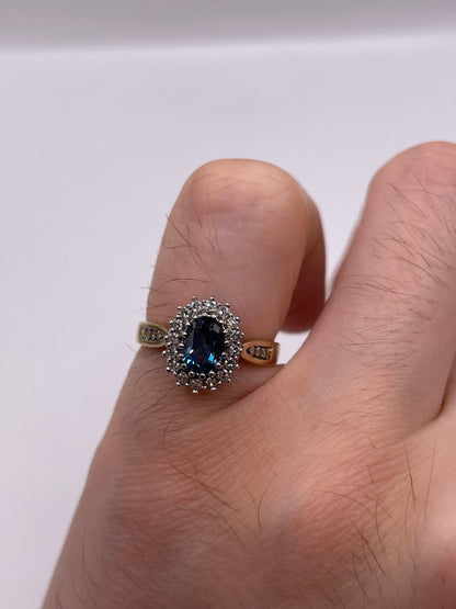 9ct gold topaz and diamond ring