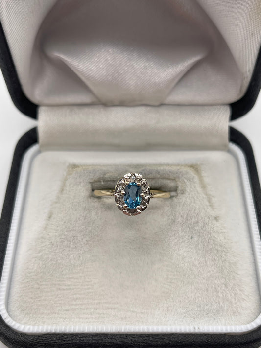 9ct gold blue topaz and diamond ring