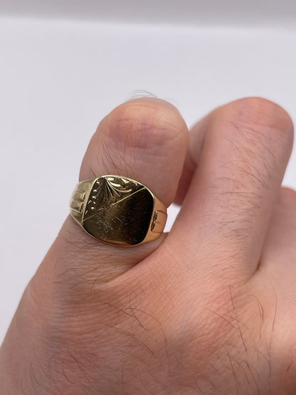 9ct gold signet ring