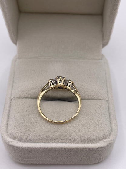 9ct gold sapphire and diamond ring