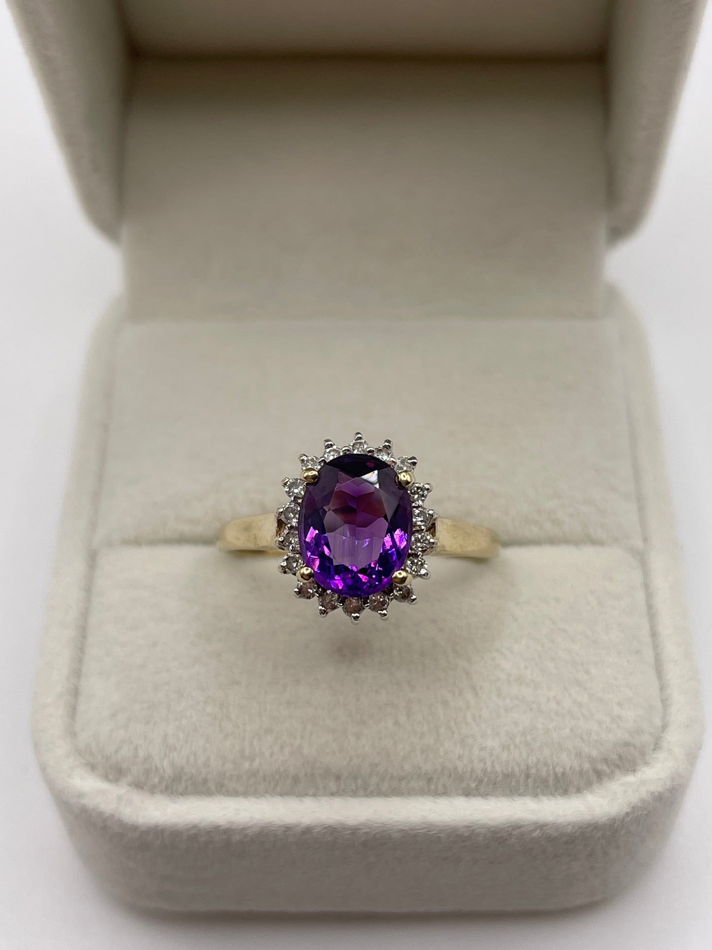 9ct gold amethyst and diamond ring