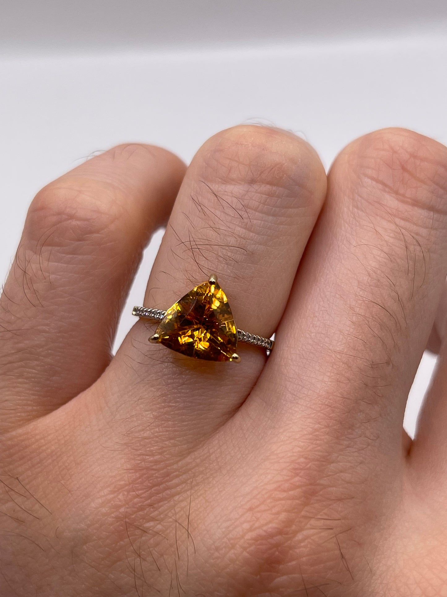 9ct gold citrine and diamond ring
