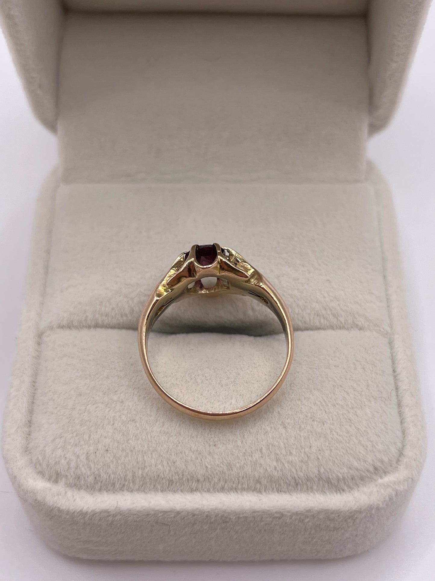 9ct rose gold garnet gypsy ring