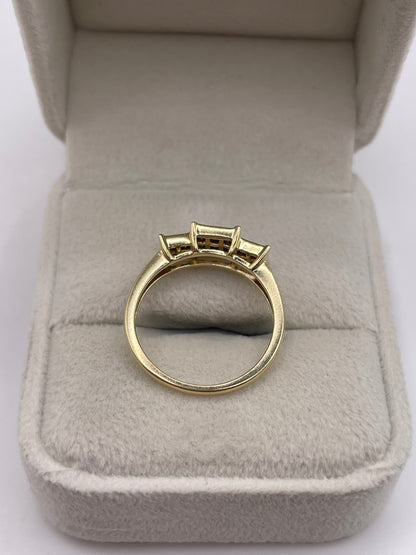 9ct gold diamond cluster ring