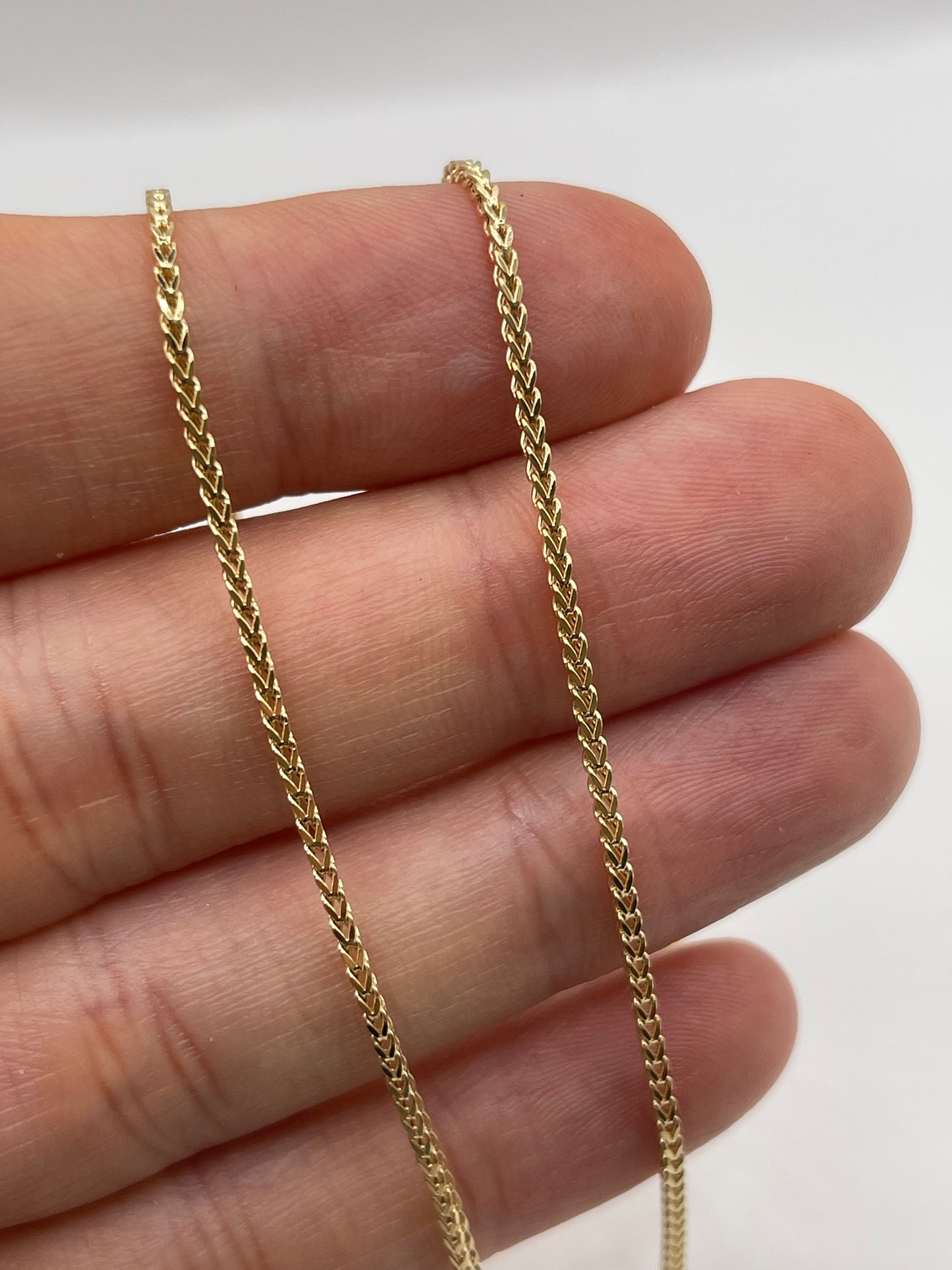 9ct gold chain 288