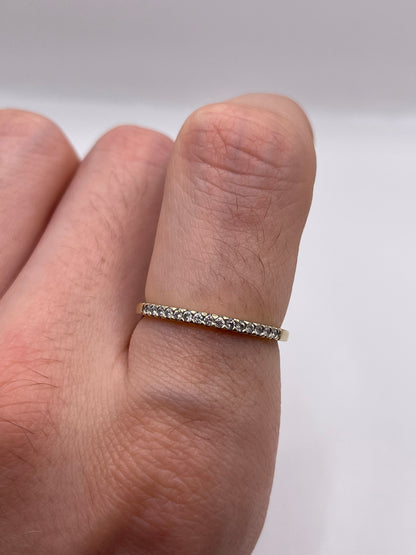 9ct gold diamond ring