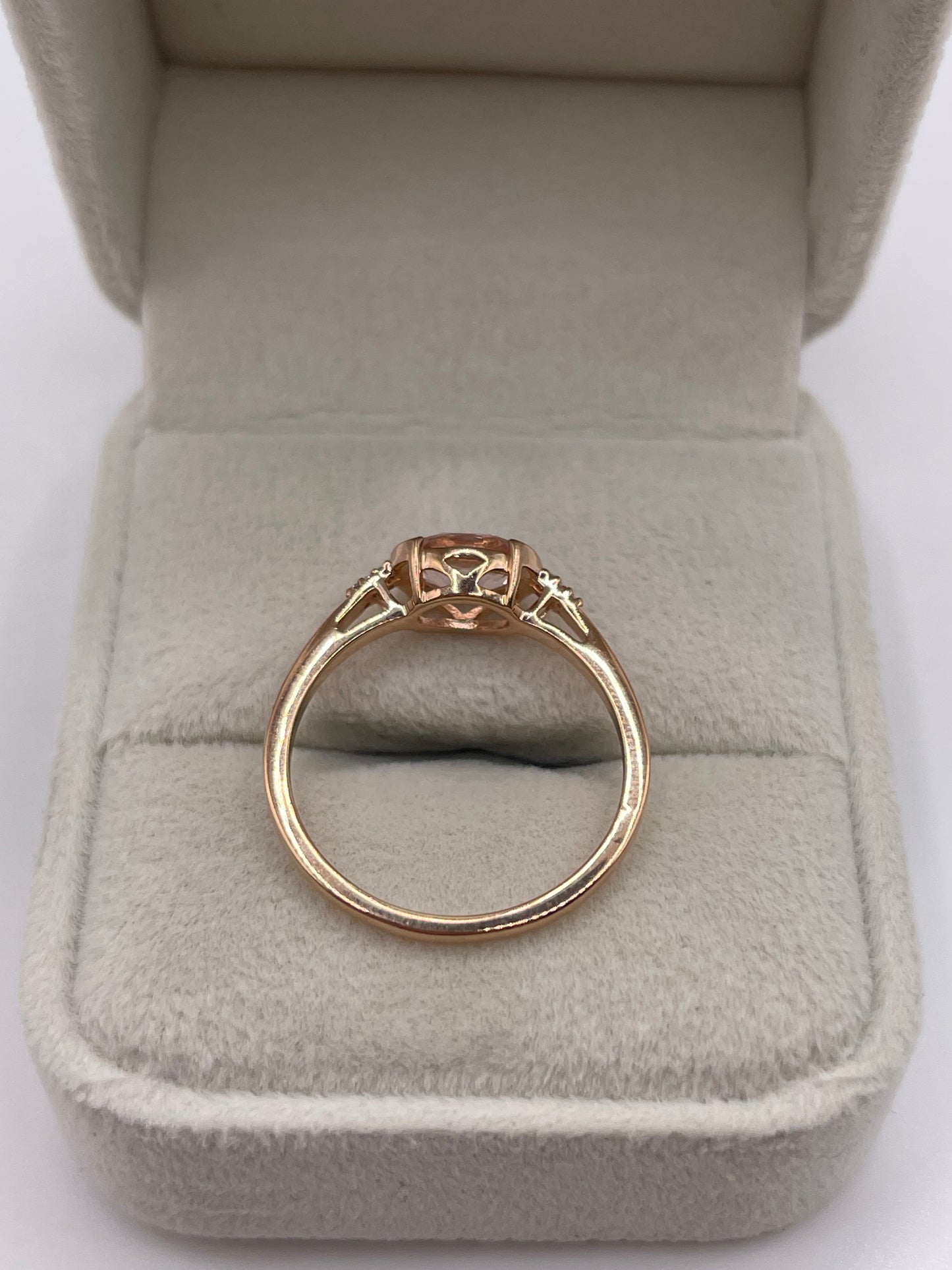 9ct rose gold morganite and diamond ring