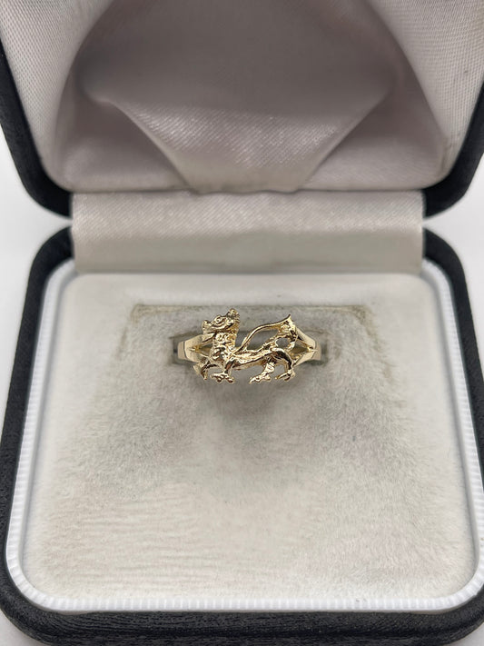 9ct gold Welsh dragon ring