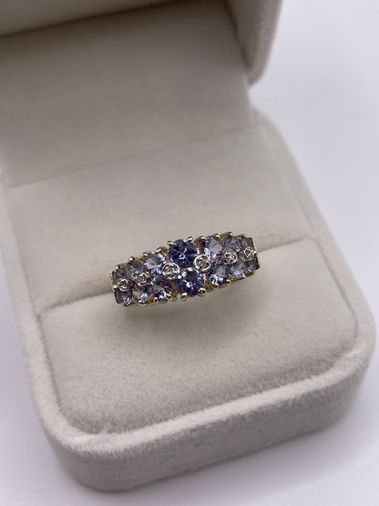 9ct gold tanzanite and diamond ring
