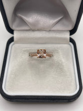 Load image into Gallery viewer, 9ct rose gold cz ring
