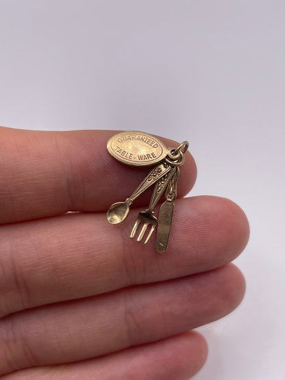 9ct gold cutlery charm