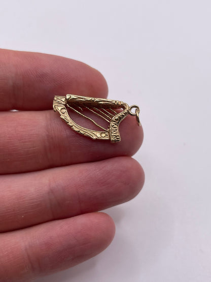 9ct gold harp charm