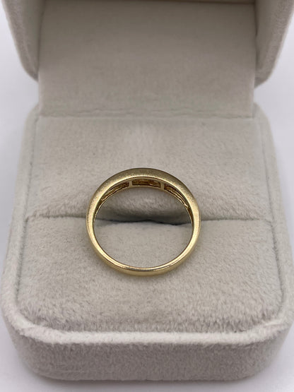 9ct gold pink sapphire ring