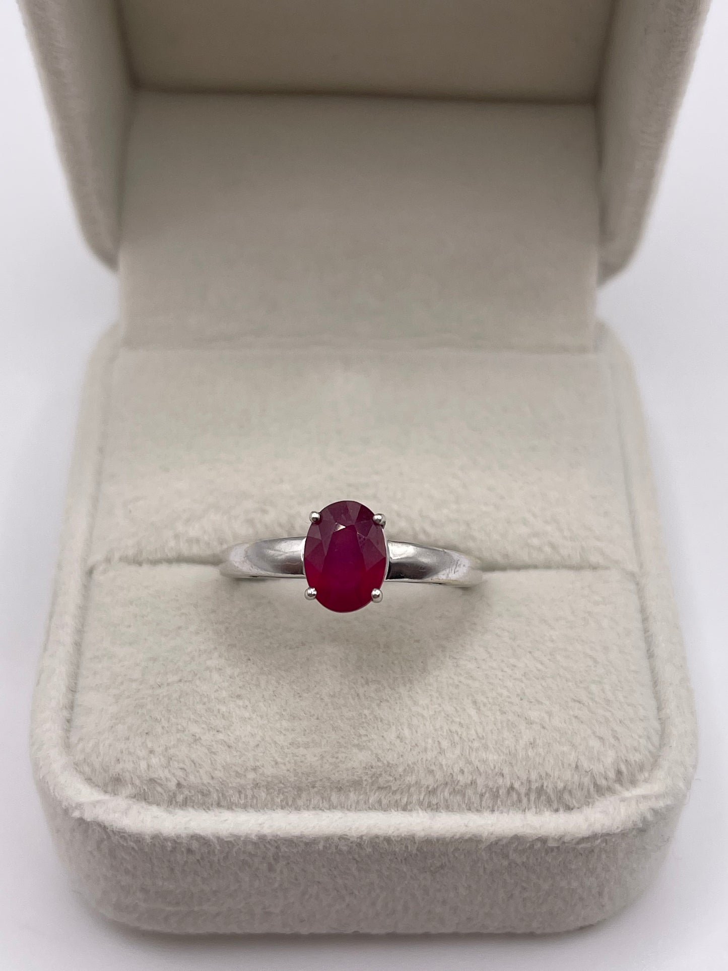 9ct white gold ruby ring