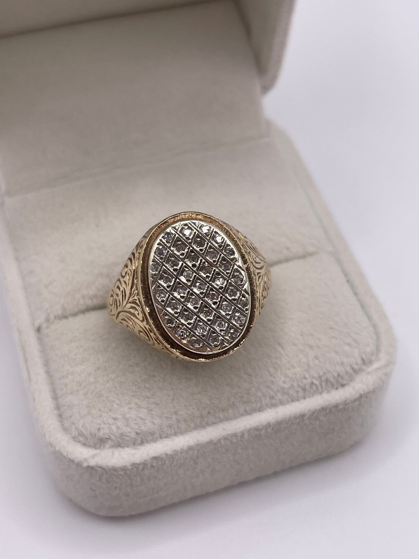 9ct gold diamond signet ring