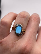 Load image into Gallery viewer, 9ct gold labradorite ring
