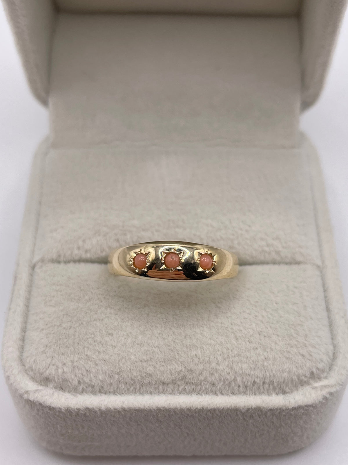 9ct gold coral gypsy ring