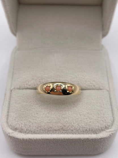 9ct gold coral gypsy ring