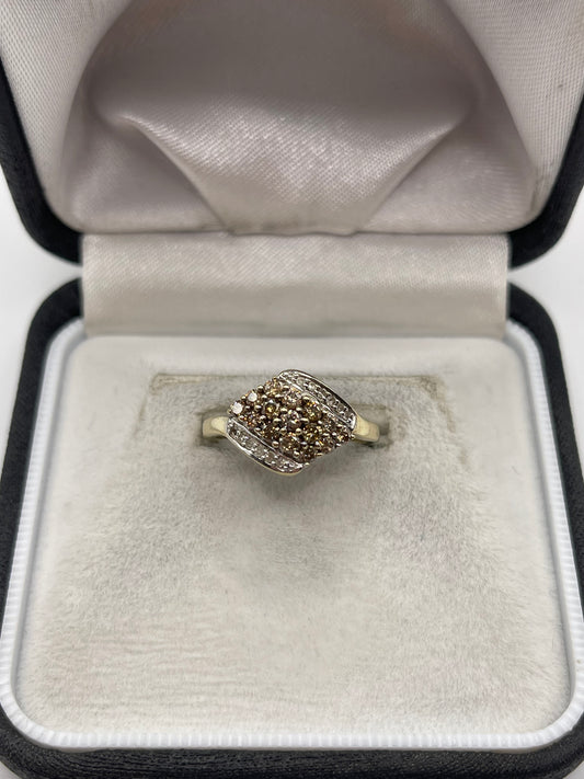 9ct gold diamond cluster ring
