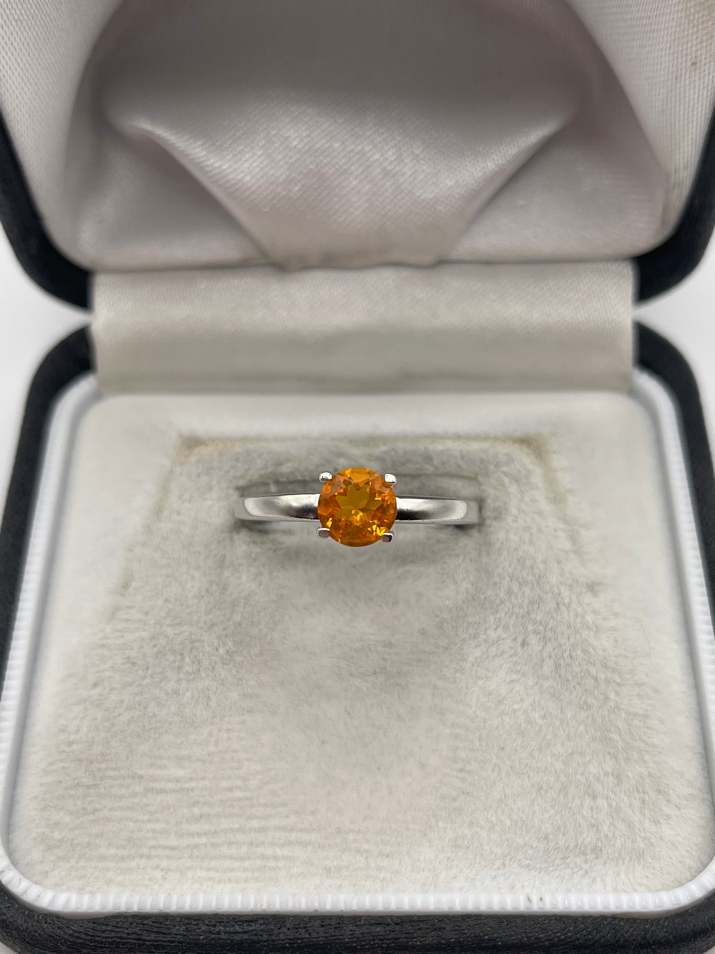 9ct white gold fire opal ring