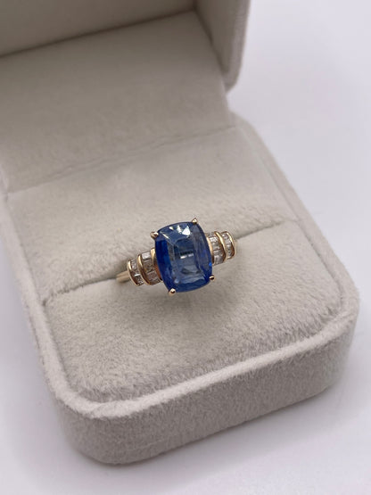 9ct gold kyanite and diamond ring