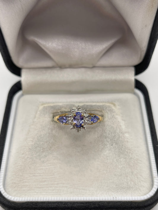 9ct gold tanzanite and diamond ring
