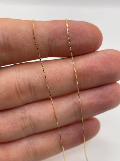 9ct gold chain O