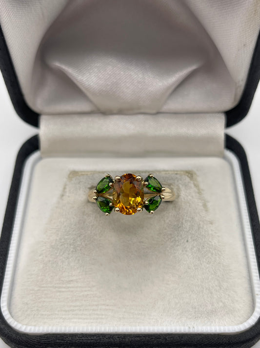 9ct gold citrine and diopside ring