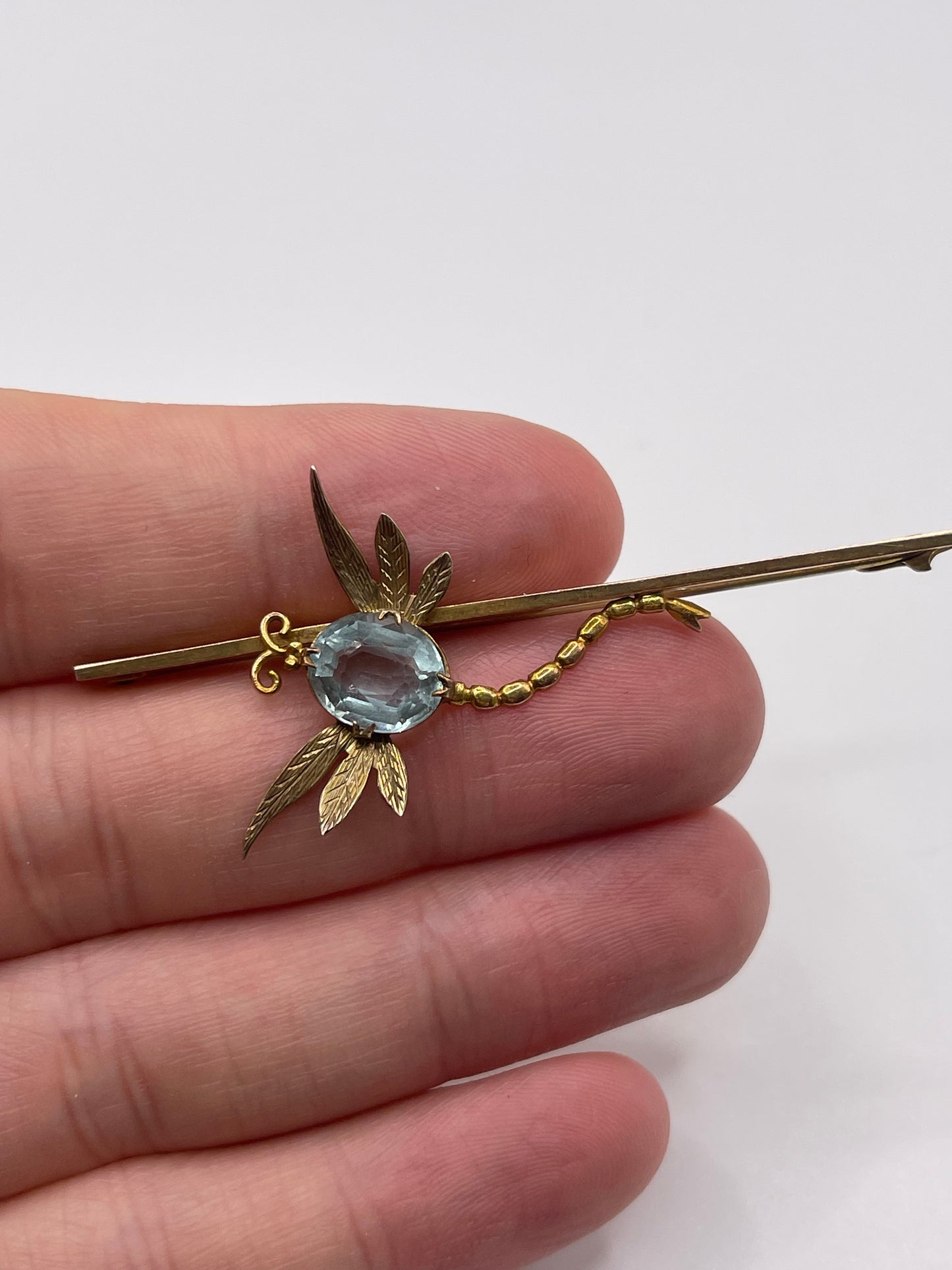 9ct gold synthetic spinel dragonfly brooch