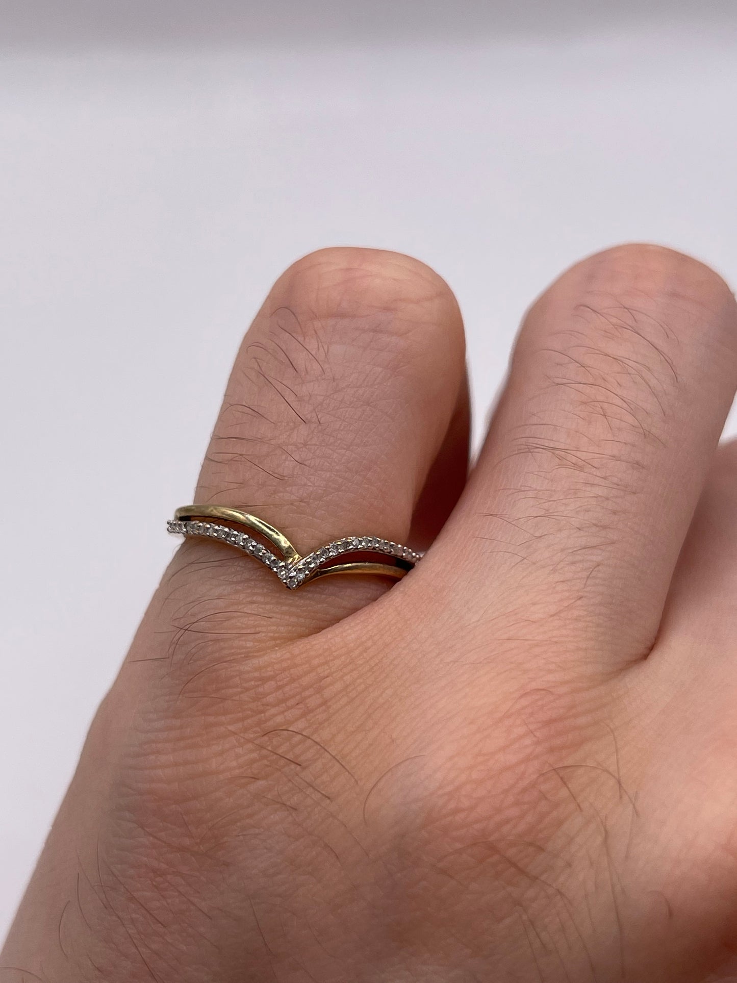 9ct gold diamond wishbone ring