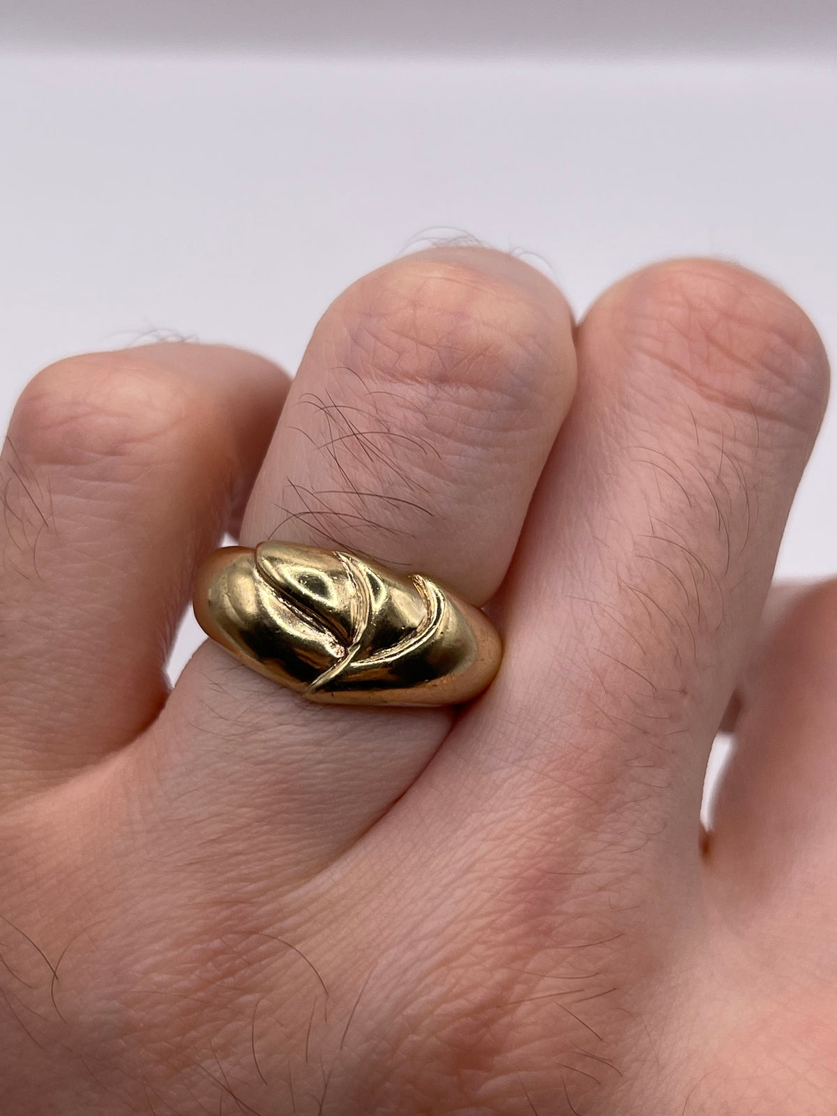 9ct gold ring