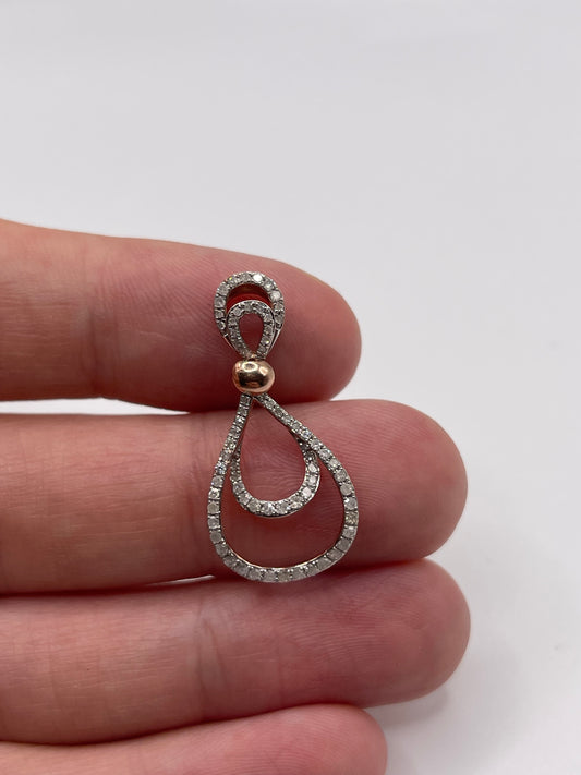 9ct rose gold diamond pendant