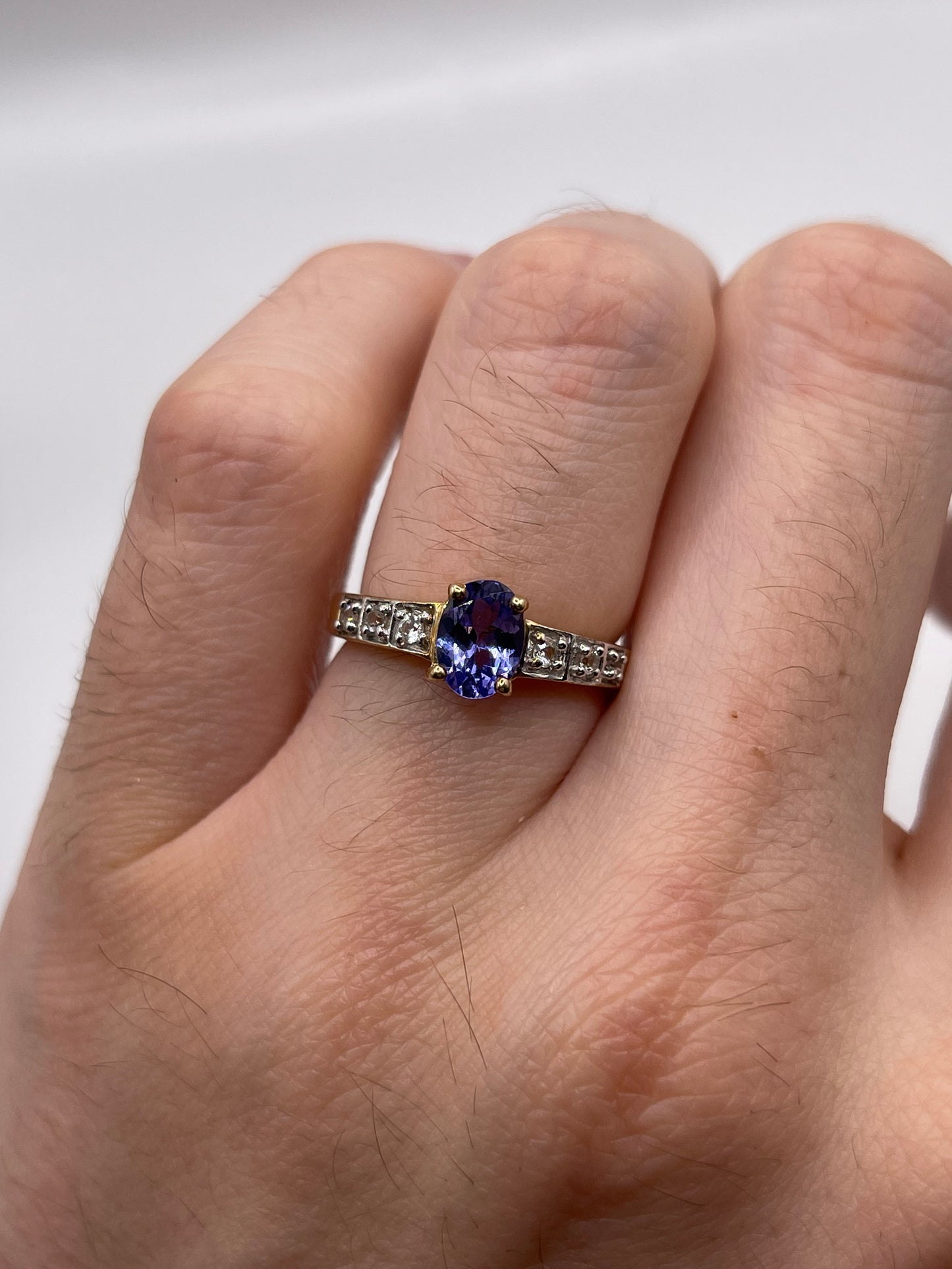 9ct gold tanzanite and zircon ring