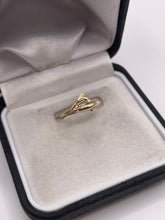 Load image into Gallery viewer, 9ct gold dolphin ring
