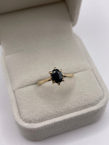 9ct gold sapphire ring