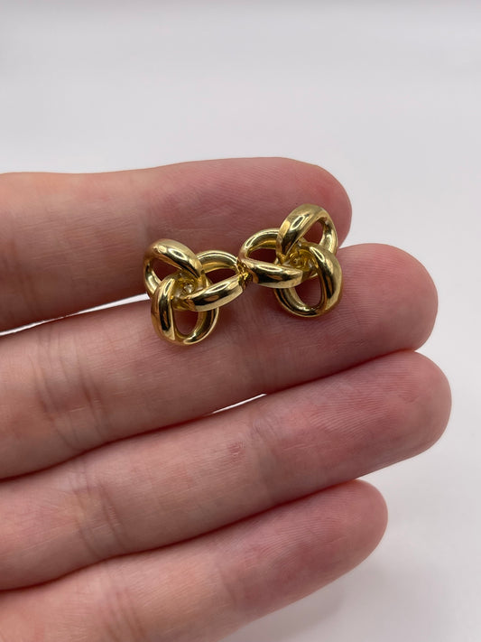 9ct gold knot earrings