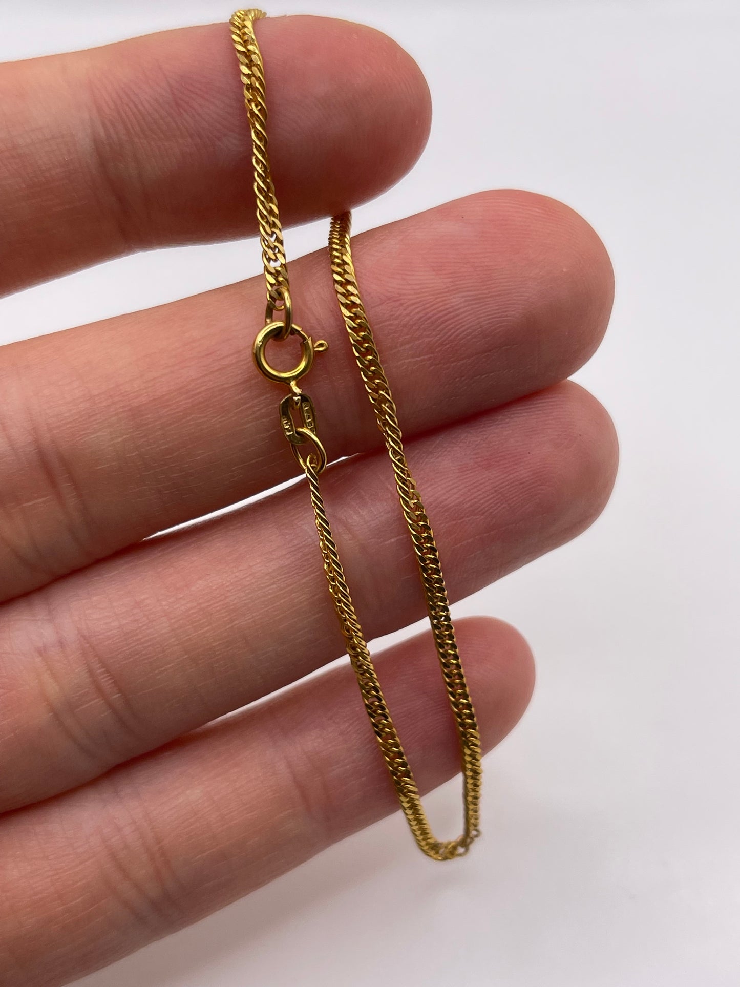 9ct gold bracelet