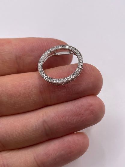 9ct white gold diamond pendant