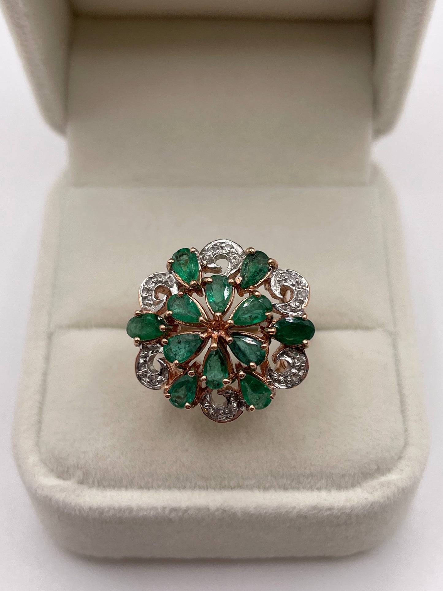 9ct rose gold emerald and diamond ring