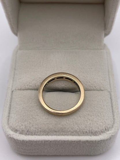 9ct gold diamond ring