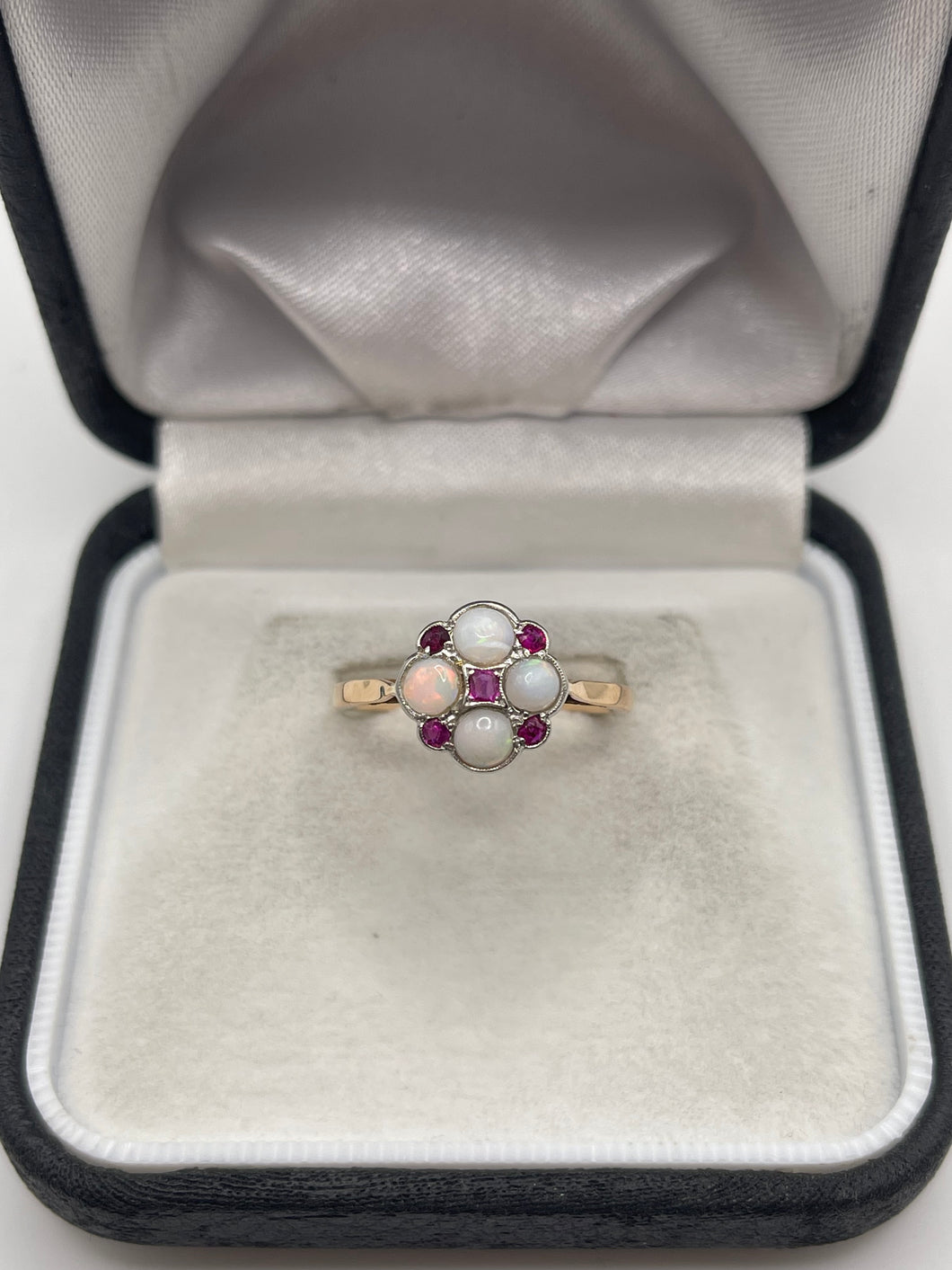 15ct gold opal and ruby ring