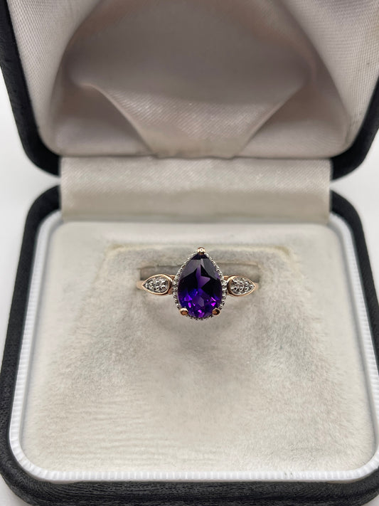9ct rose gold amethyst and zircon ring