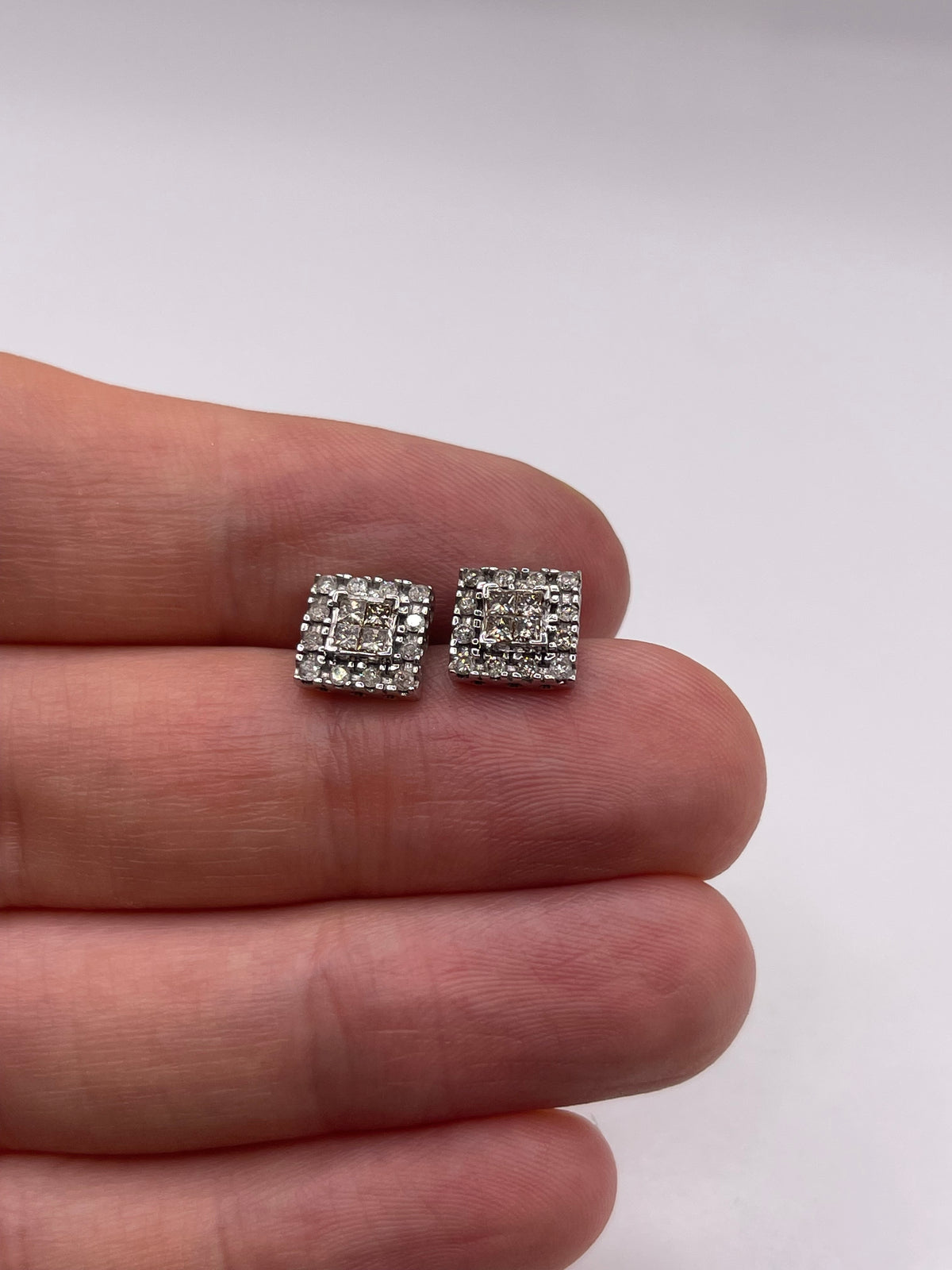 9ct white gold diamond cluster earrings