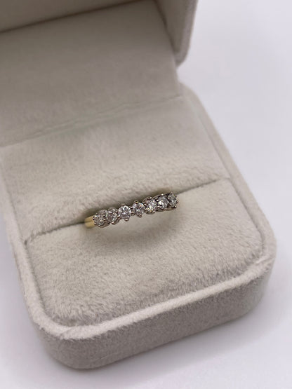 18ct gold 33 point diamond ring