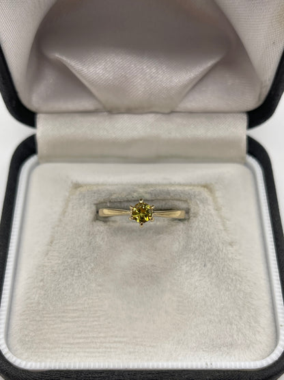 9ct gold sphene ring