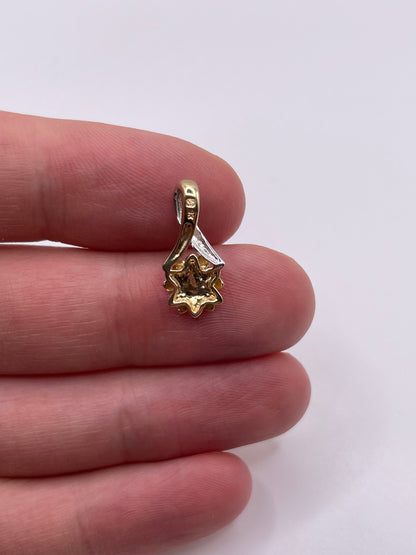 9ct gold pendant