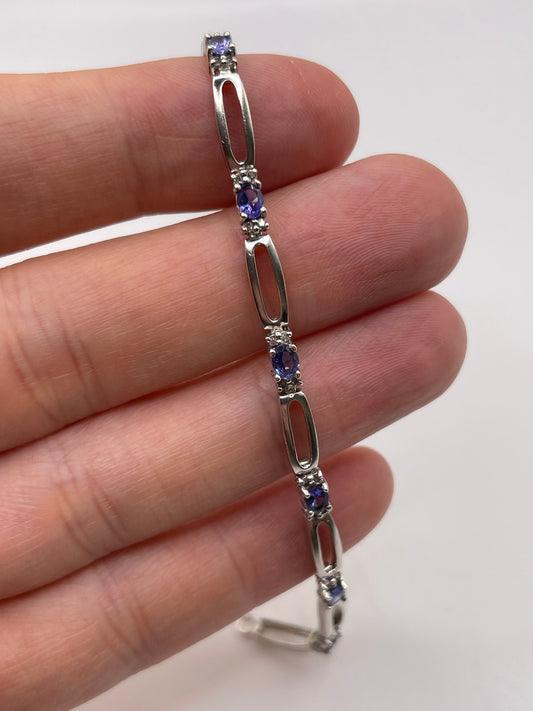 9ct white gold tanzanite and diamond bracelet
