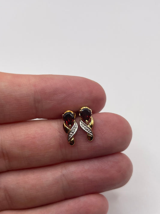 9ct gold garnet and diamond earrings