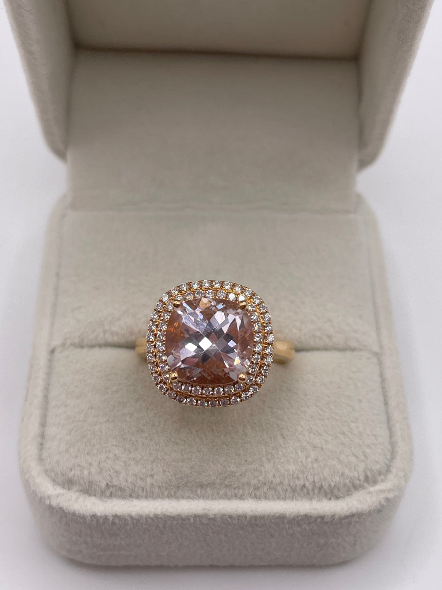 18ct rose gold morganite and diamond ring