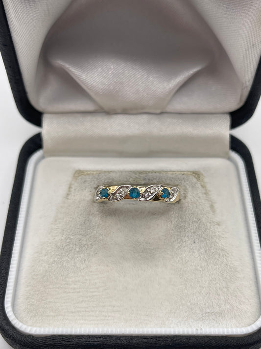 9ct gold blue apatite and zircon ring